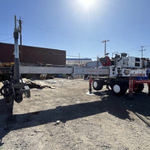 2001 S-240 Laser Screed